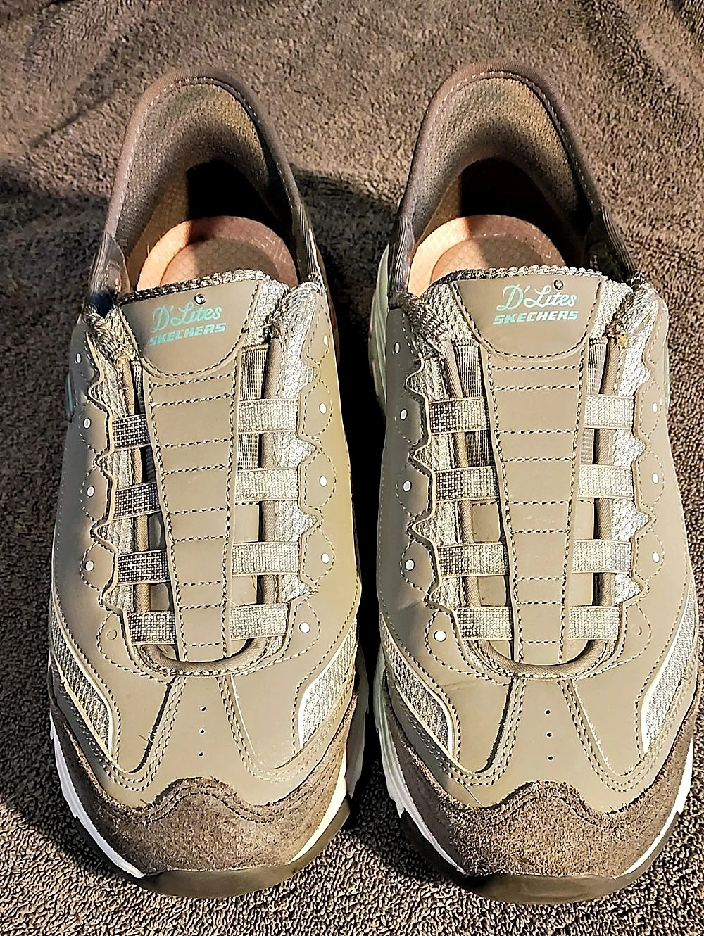 Skechers Hands Free Slip-ins: D'Lites Sneakers Gray & Pink US 9.5
